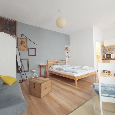 Cozy Republicii Apartment Brasov Ngoại thất bức ảnh